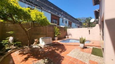 Townhouse For Sale in Musgrave, Durban