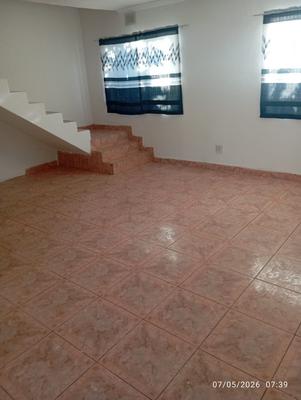 Cottage For Rent in Montford, Chatsworth