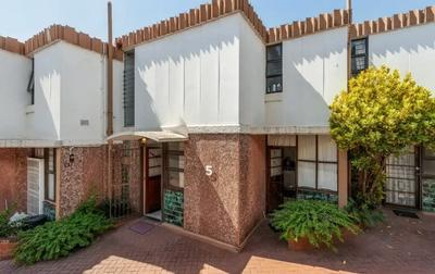 Townhouse For Rent in Umgeni Park, Durban