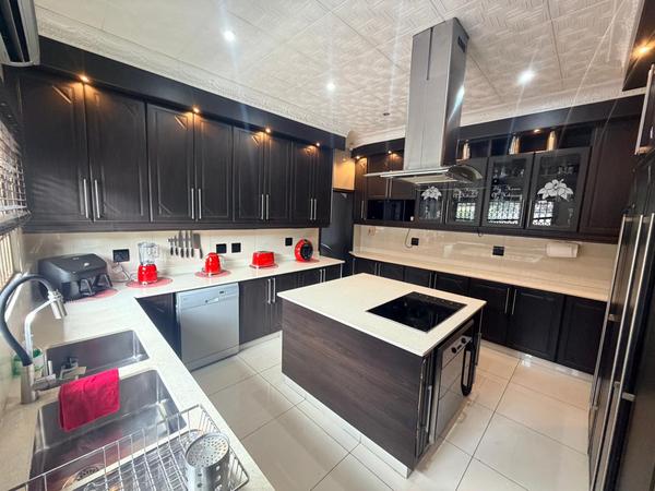 House For Sale in Freeland Park, Scottburgh